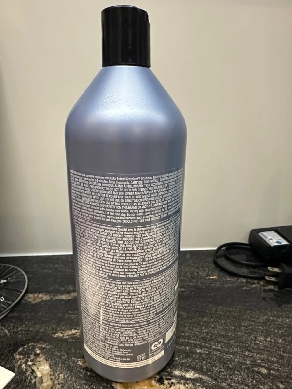 Redken Color Extend Graydiant Conditioner - Silver and Black Accents